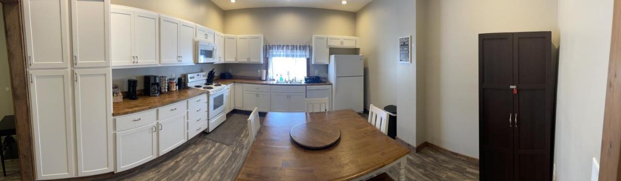 Modern Farmhouse 3 Bed, 2 Bath Apartment, Sleeps 7, Lots Of Space, Steps To Downtown, Honeywell & Eagles Theater Wabash ภายนอก รูปภาพ